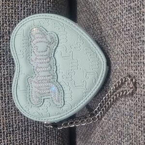 JUICY COUTURE String Of Pearl Heart Zip Around Wristlet/Coin Purse